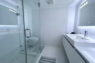 3811 NE 166th St, North Miami Beach, FL 33160 - Photo 13