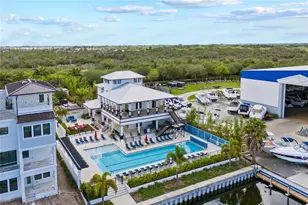 1112 Seagrape Dr, Other City - In The State Of Florida, FL 33570 - Photo 17