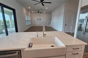 1112 Seagrape Dr, Other City - In The State Of Florida, FL 33570 - Photo 11