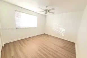 11373 NW 65th St, Doral, FL 33178 - Photo 23