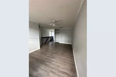 18356 NW 68th Ave #A, Hialeah, FL 33015 - Photo 9