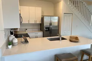 655 SE 13 St, Homestead, FL 33034 - Photo 11