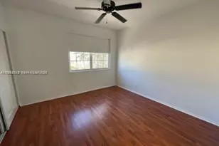 35 Simonton Cir, Weston, FL 33326 - Photo 13