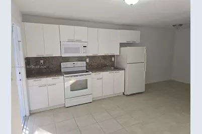 2401 Van Buren St #Unit 14, Hollywood, FL 33020 - Photo 3