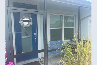 562 Flamingo Rd, Venice, FL 34293 - Photo 3