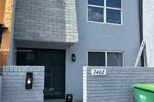 7402 NW 75th St, Tamarac, FL 33321 - Photo 9