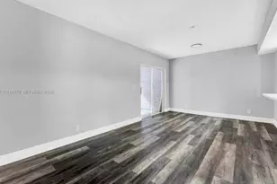 7402 NW 75th St, Tamarac, FL 33321 - Photo 37