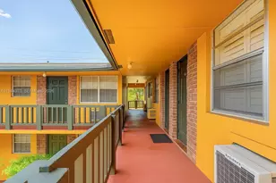 1702 McKinley St, Hollywood, FL 33020 - Photo 1