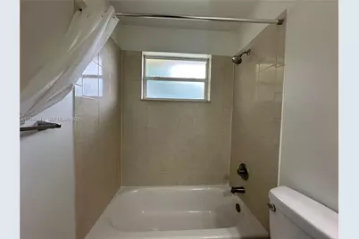 2900 NE 17th Ave #206, Pompano Beach, FL 33064 - Photo 11