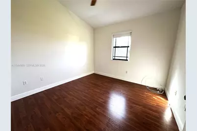 3550 NE 5th St #202, Homestead, FL 33033 - Photo 15