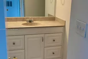 3976 NW 87th Ave, Sunrise, FL 33351 - Photo 5