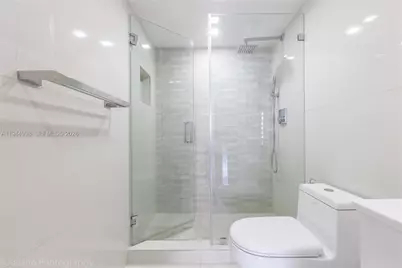 5555 Collins Ave #9U, Miami Beach, FL 33140 - Photo 27