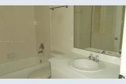 1400 SW 124th Ter #205Q, Pembroke Pines, FL 33027 - Photo 17