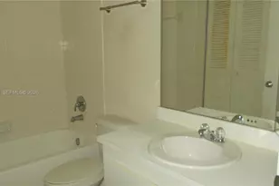 1400 SW 124th Terrace, Pembroke Pines, FL 33027 - Photo 17