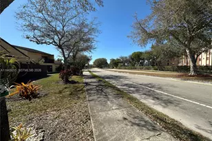 6601 SW 137th Ct, Miami, FL 33183 - Photo 57