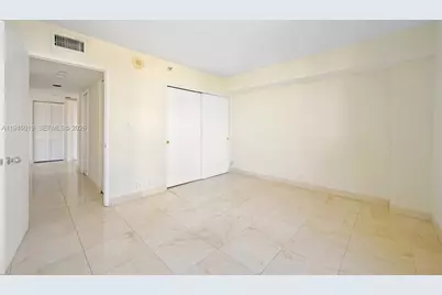 19101 NE 36th Ct #2006, Aventura, FL 33180 - Photo 17