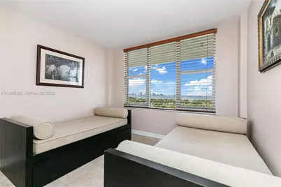 5600 Collins Ave #17J, Miami Beach, FL 33140 - Photo 11