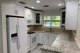 6142 SE Landing Way, Stuart, FL 34997 - Photo 9