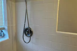 732 Moffett St, Hallandale Beach, FL 33009 - Photo 27