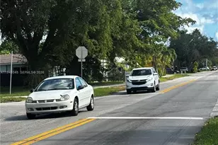 732 Moffett St, Hallandale Beach, FL 33009 - Photo 45