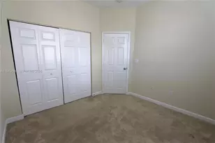 9274 SW 220th Terrace, Cutler Bay, FL 33190 - Photo 11