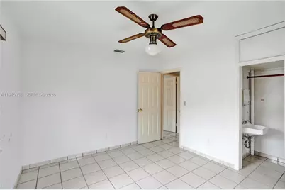 831 NW 21st Ct, Miami, FL 33125 - Photo 31