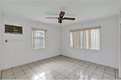 831 NW 21st Ct, Miami, FL 33125 - Photo 25