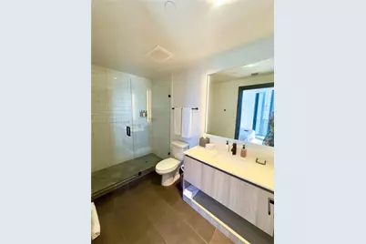 398 NE 5th St #2114, Miami, FL 33132 - Photo 7