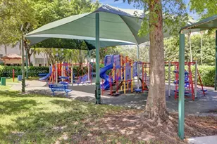 1000 W Island Blvd, Aventura, FL 33160 - Photo 55