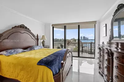 1000 W Island Blvd #312, Aventura, FL 33160 - Photo 15