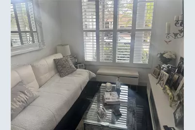 13707 NW 21st St, Pembroke Pines, FL 33028 - Photo 17