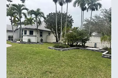 13707 NW 21st St, Pembroke Pines, FL 33028 - Photo 7