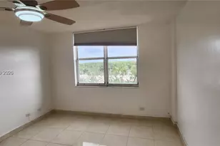 3660 NE 166th St, North Miami Beach, FL 33160 - Photo 7