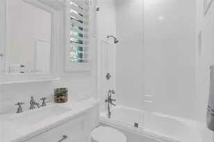 7426 SW 49th Pl, Miami, FL 33143 - Photo 27