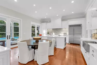 7426 SW 49th Pl, Miami, FL 33143 - Photo 11