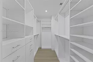 340 SE 13th Ave, Pompano Beach, FL 33060 - Photo 11