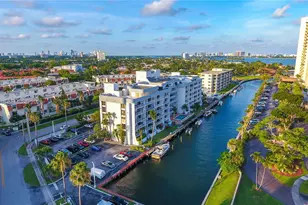 1650 NE 115th St, Miami, FL 33181 - Photo 3