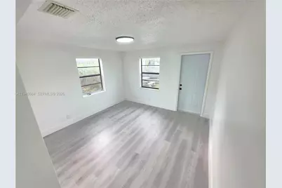 5307 NW 93rd Ave, Sunrise, FL 33351 - Photo 21