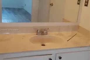 4374 NW 9th Ave, Deerfield Beach, FL 33064 - Photo 5