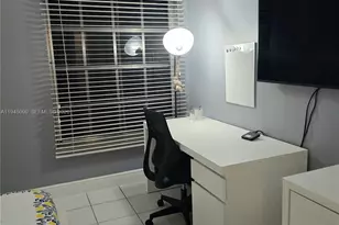 2171 NE 66th St, Fort Lauderdale, FL 33308 - Photo 7