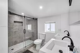 2721 Harding St, Hollywood, FL 33020 - Photo 19