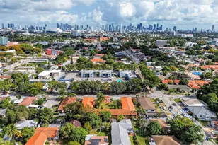 140 SW 30th Ct, Miami, FL 33135 - Photo 15