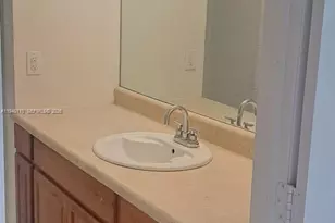 4255 N University Dr, Sunrise, FL 33351 - Photo 19