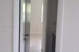 4255 N University Dr, Sunrise, FL 33351 - Photo 15