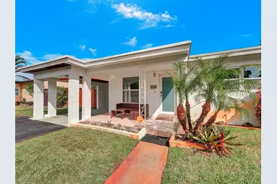 2461 SW 16th Ct, Fort Lauderdale, FL 33312 - Photo 5