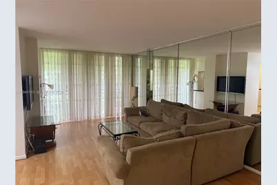 17021 N Bay Rd #222, Sunny Isles Beach, FL 33160 - Photo 5