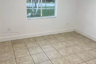 11896 SW 224th St, Miami, FL 33170 - Photo 7