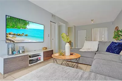 1490 W 42nd Pl #102, Hialeah, FL 33012 - Photo 1