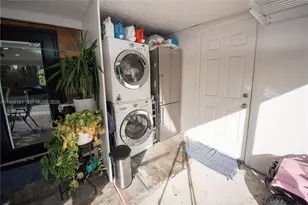 150 NE 31st St, Pompano Beach, FL 33064 - Photo 27