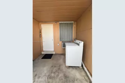 2651 W 12th Ave, Hialeah, FL 33010 - Photo 19